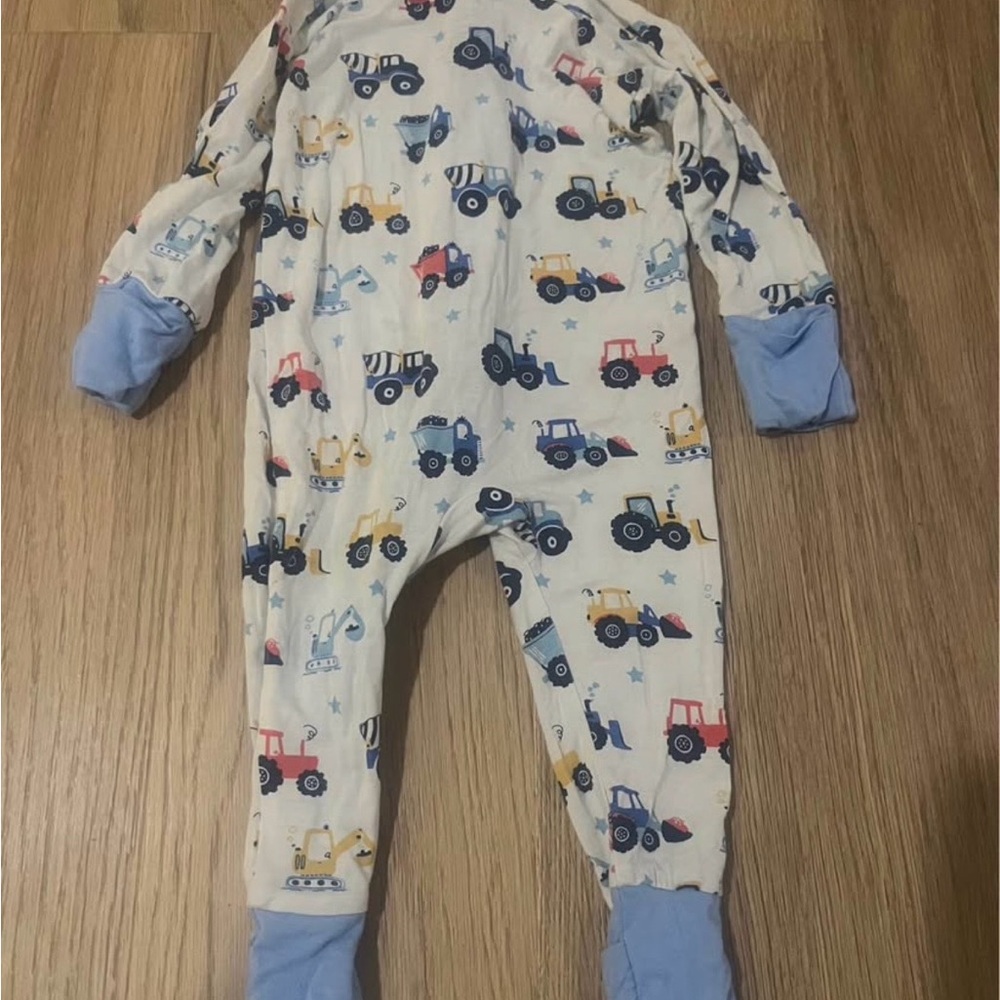 Bamboo car pajamas - Picture 4 of 5